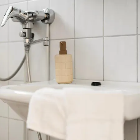 Nordic Velvet Loft Hosted By Hygge Host *